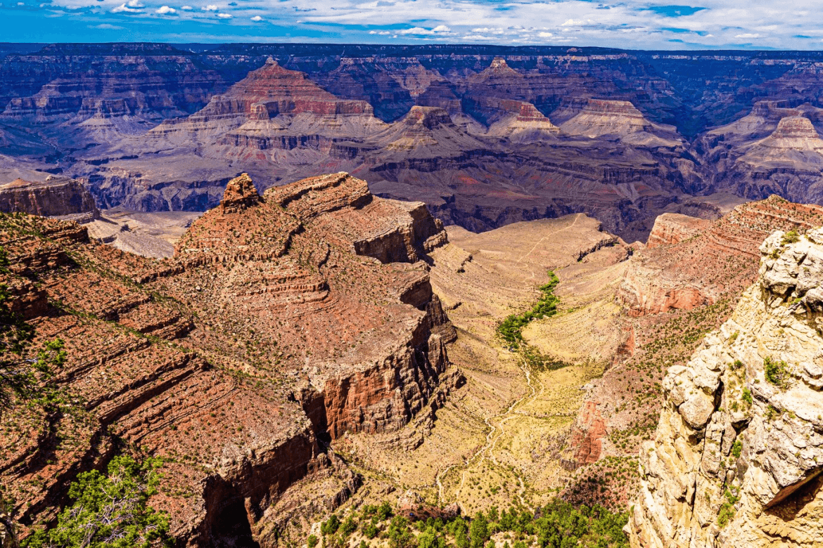 An image of the Grand Canyon. 