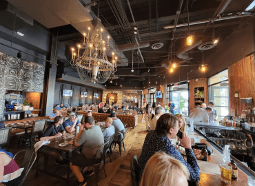 Guests enjoying a meal at Culinary Dropout at the Scottsdale Waterfront.