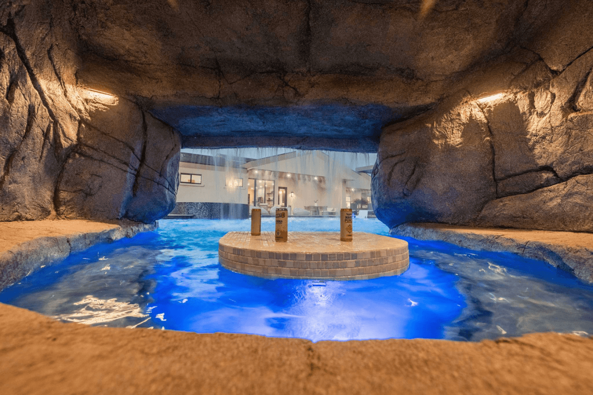 A Private Pool Grotto
