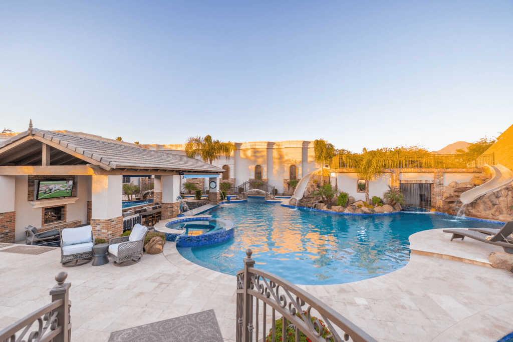 Arizona Luxury Vacation Rentals: Exquisite Retreats Await