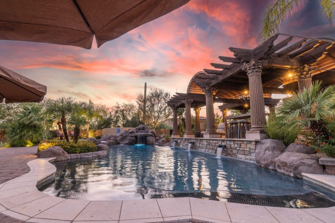 Private Pool Home Rentals: Your Perfect Vacation Retreat