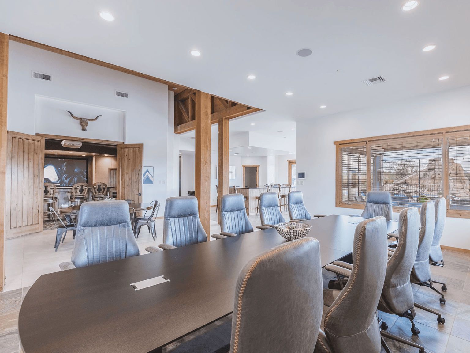 A large table for meeting space.