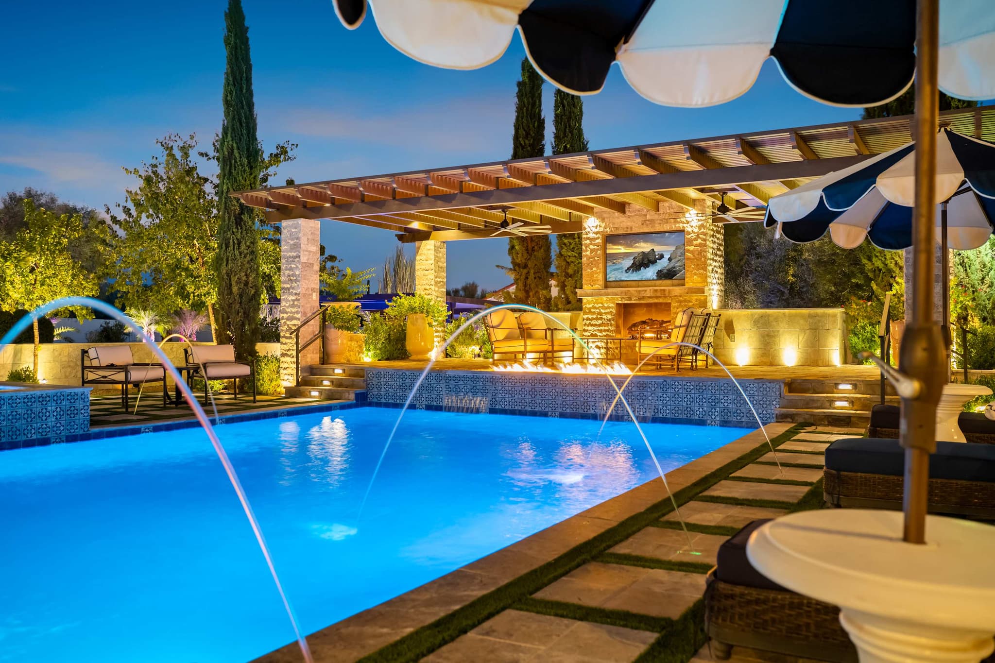 HÓZHÓ Luxe Estate at Alameda
