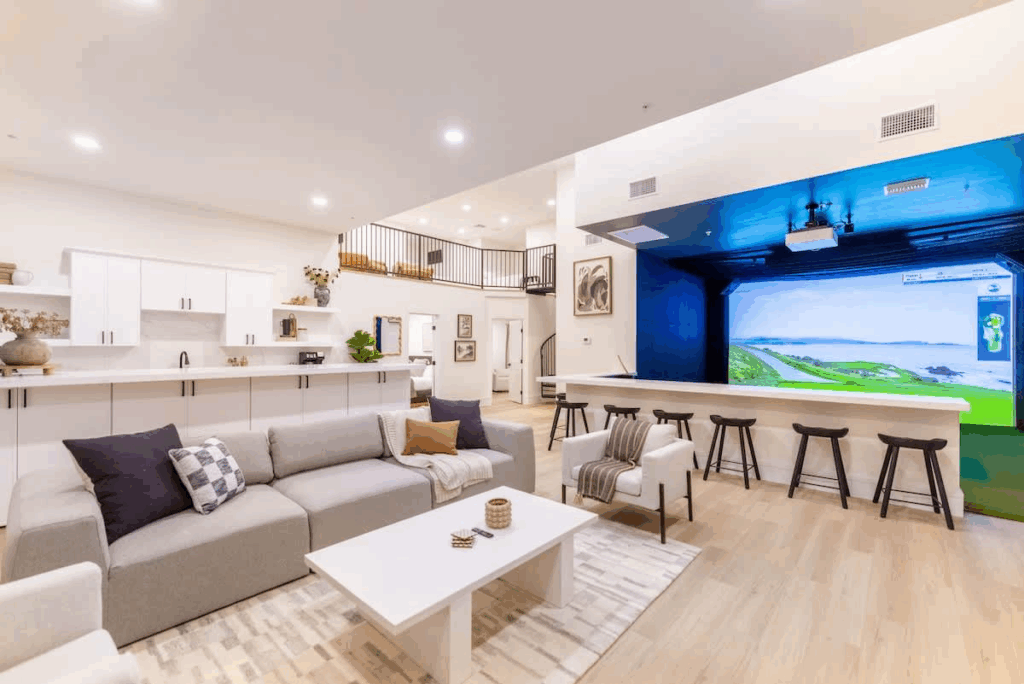 HÓZHÓ Estate on Desert Hills