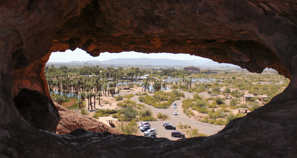 Hole-in-the-Rock (Papago Park)