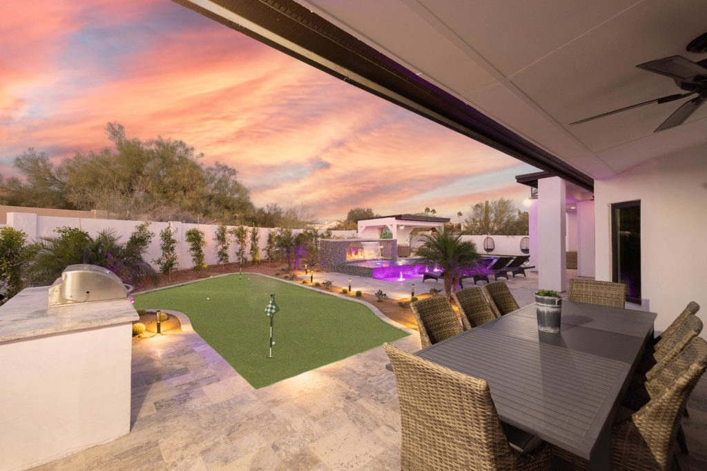 Vacation home putting green.