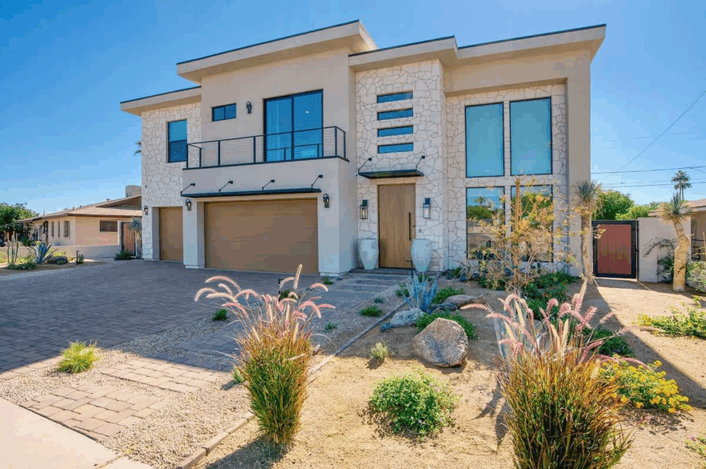 Old Town Coolidge by HÓZHÓ