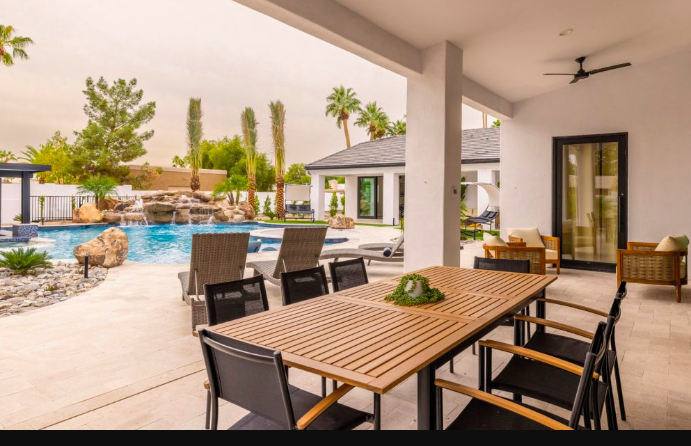 A vacation rental home for family reunions in Scottsdale.