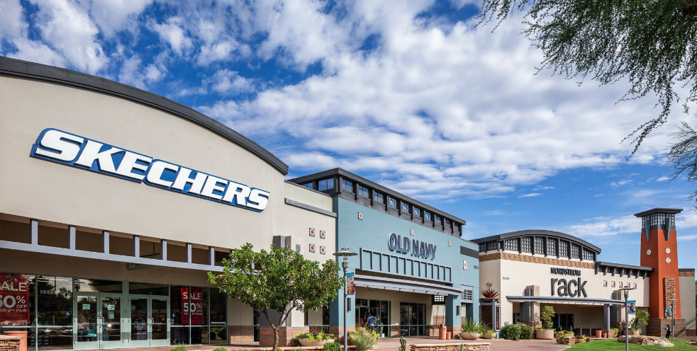 Picture of the stores at the North Scottsdale shopping center, The Promenade.