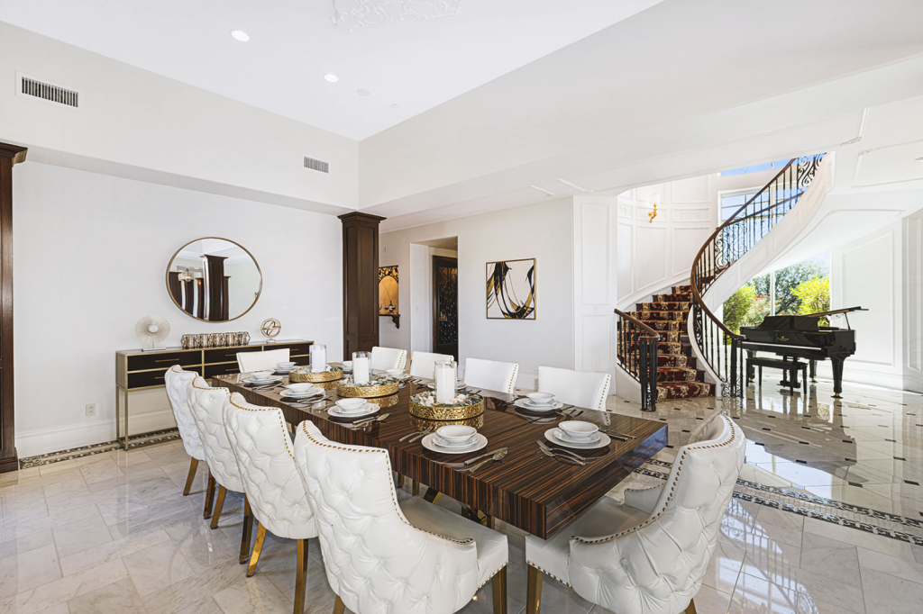 A large dining area, perfect for private events in Scottsdale.